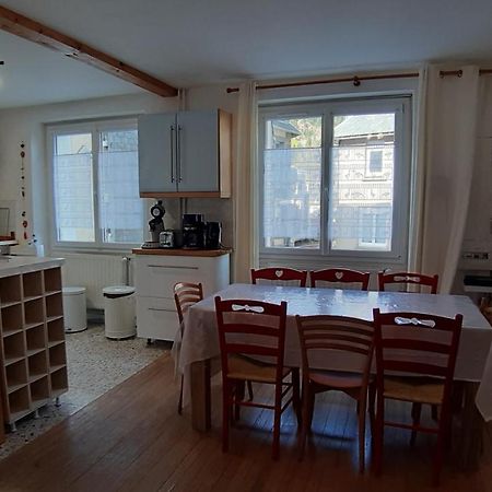 Maison 6-9 Pers Pour Vacances Et Cure Thermale Le Mont-Dore Exterior foto